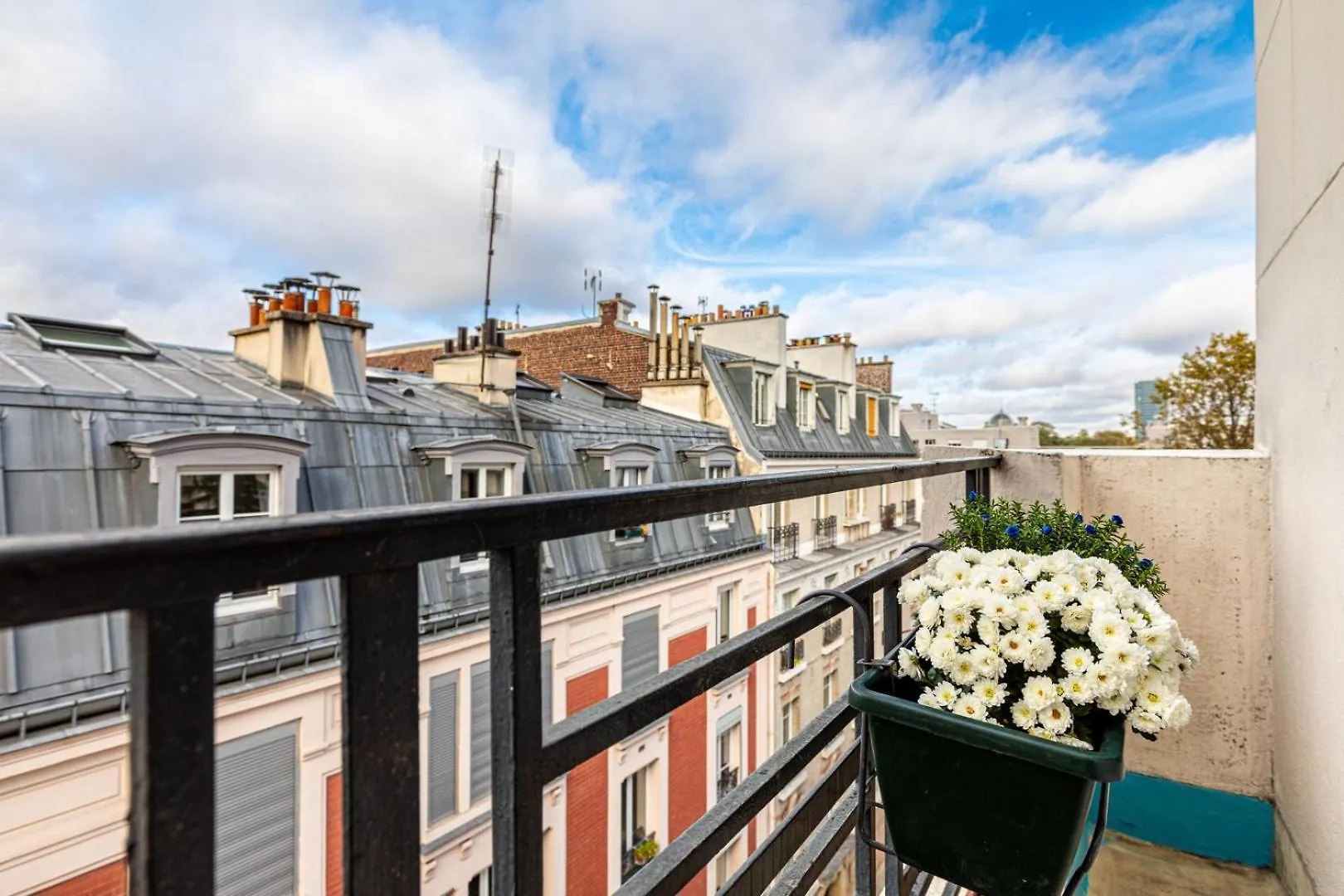 Guestready - Studio Elegant Vous Attend! Paris Apartment